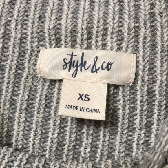 Open Shoulder Sweater - Picture 5 of 6